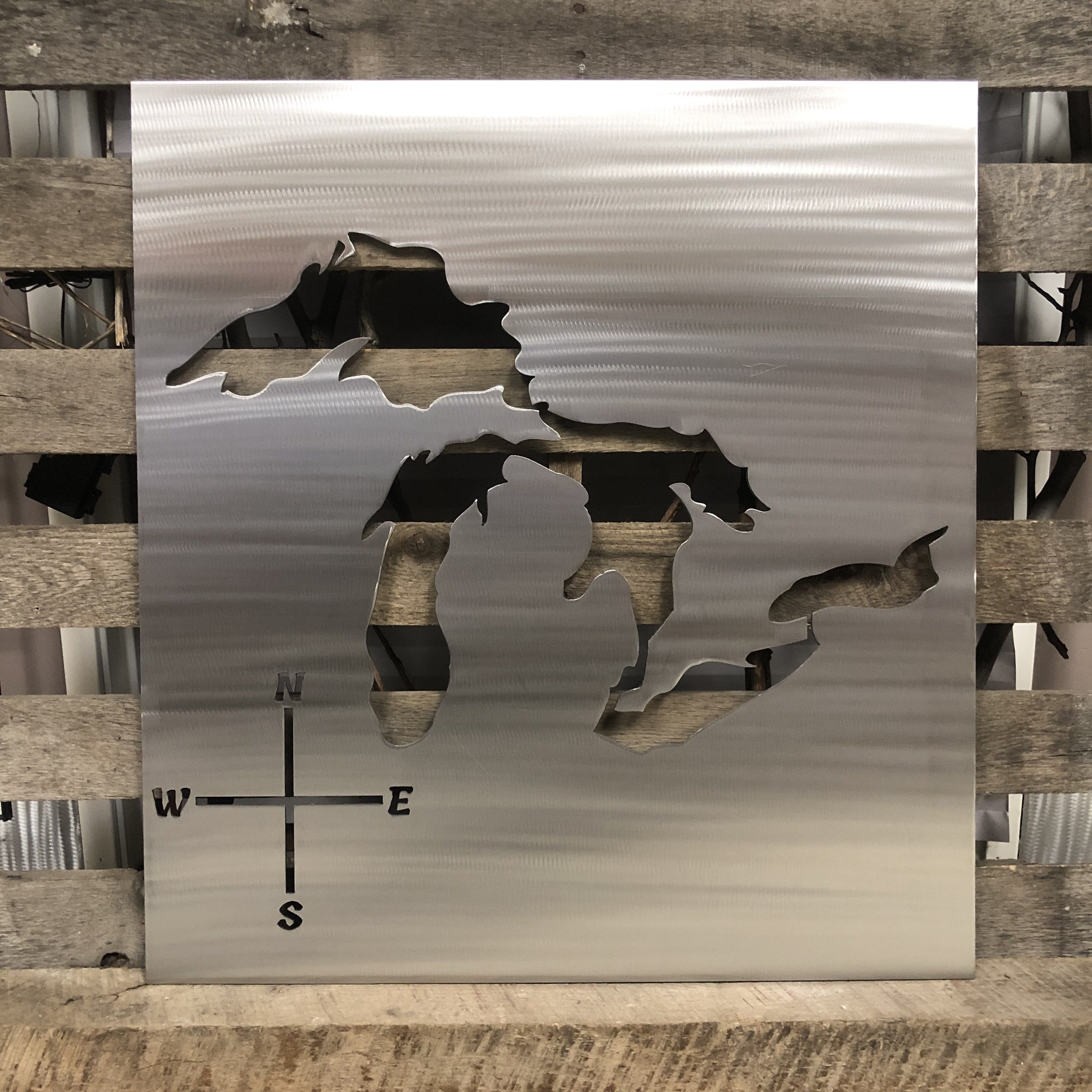 ART728「オーガニック・プラネット(ダークブラウン)」チェコの銅版画 Great Lakes Sign Metal Wall Art - Michigan Metal Artwork